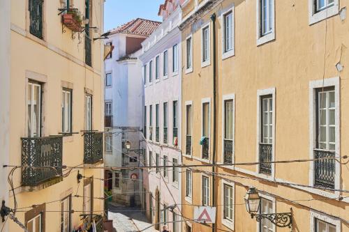 Idyllic Light-Filled Alfama Apt, by TimeCooler