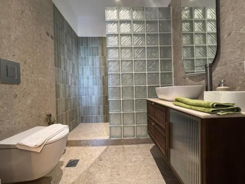 Koupelna v ubytování Xenia Sea view Villa