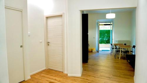 Brand new Entire Apartment in Trastevere