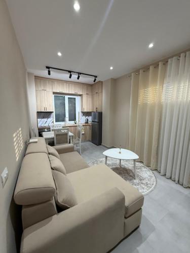 Coastal dreams Golem