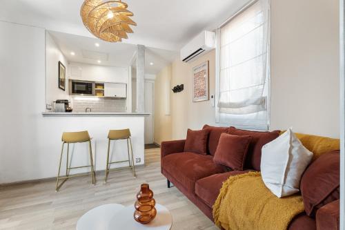 Nice Renting - 35b MASSENA - Chic Cosy Calm Balcony Massena Pedestrian Heart