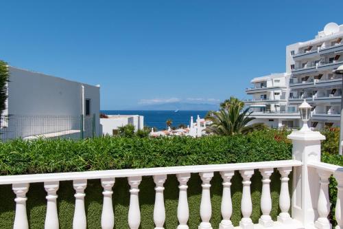 Stunning 6 Bedroom Villa Private Heated Pool