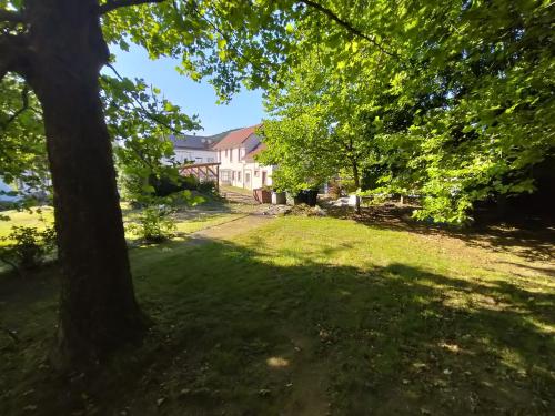 Grande maison en lieu calme proche nature Lacs, forêt, Parcs