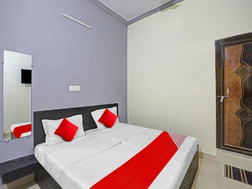 Gallery image of Hotel O Chauhan Galaxy Hotel in Panki