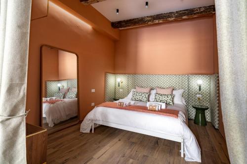 The Well Home - Historic Charm & Comfort
