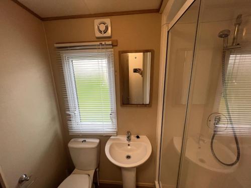 Koupelna v ubytování Cornish Caravan Escapes