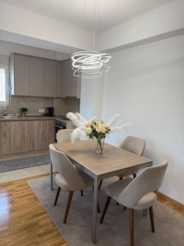 Dapur atau dapur kecil di Astor Apartment