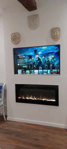 TV a/nebo společenská místnost v ubytování Cottages Occitans