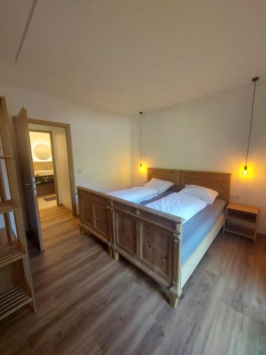 Ένα ή περισσότερα κρεβάτια σε δωμάτιο στο Apartments Rosa