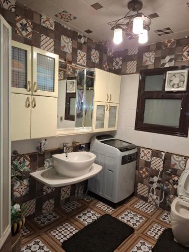 Koupelna v ubytování Sea view غرفه داخل شقه بحمام خاص امام الغرفه