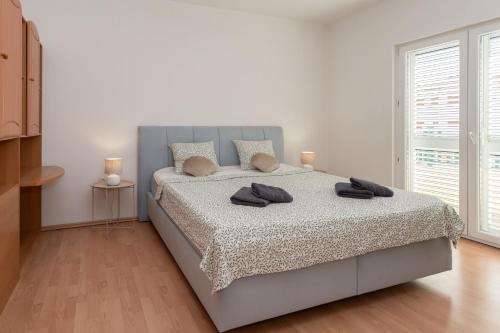 Apartment Maja with 2 berdooms, Kaštel Lukšić