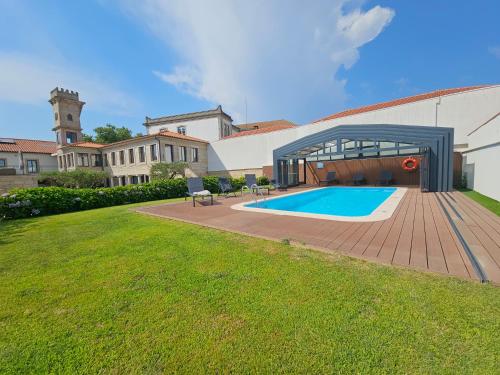 A piscina localizada em Casa da Torre - Viseu ou nos arredores
