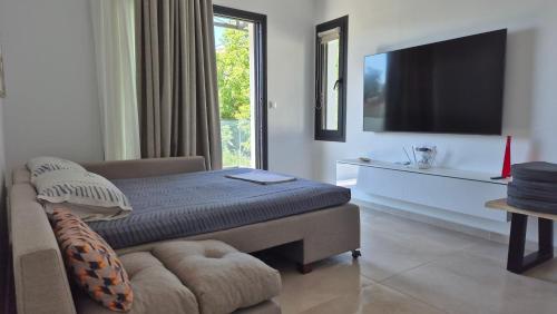 Stylish modern 1 bedrood apartment up to 4 pax