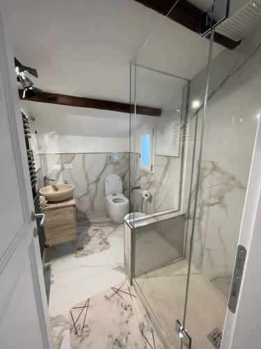 Attico di lusso elegante e moderno