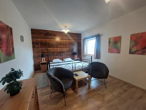 Χώρος καθιστικού στο Mediterran Holiday Home - jacuzzi & pool