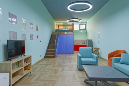 Spacious studio next to city center