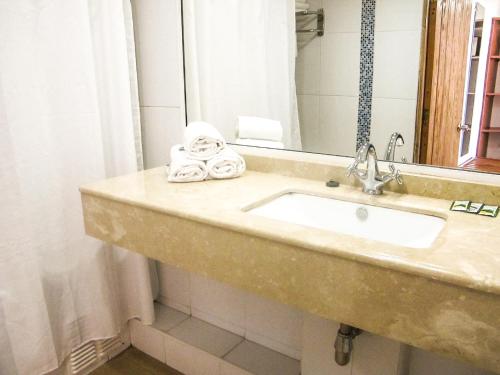 Koupelna v ubytování Hotel Montecarlo Viña del Mar