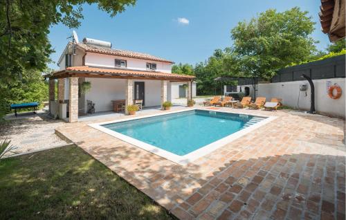 Pet Friendly Home In Krnicari