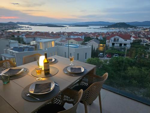 Penthouse SeaByMe with 2 Terraces