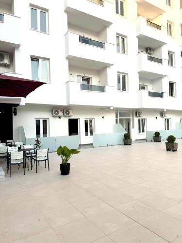 Balkoni atau teres di White Arena Apartments GOLEM