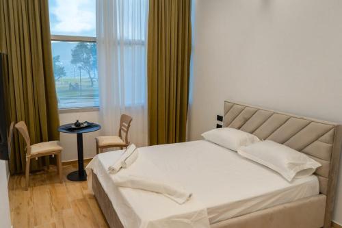 Lindi Seaview Room 1