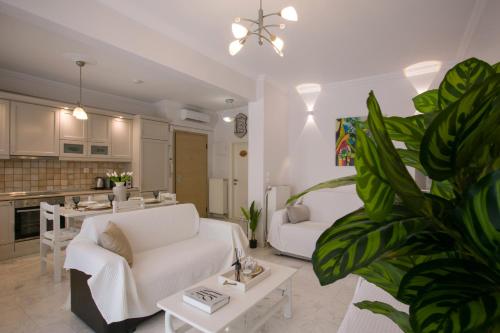 White Elegant Stay