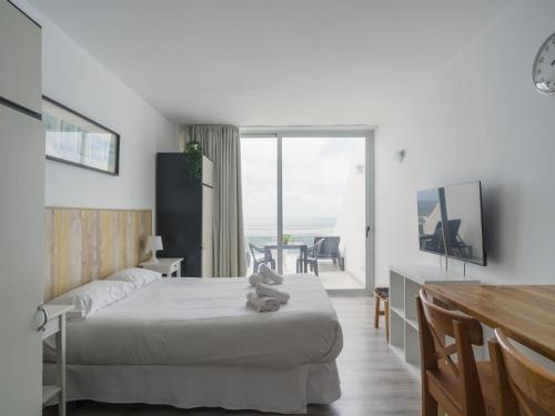 Great terrace sea views - Wifi By Canariasgetaway