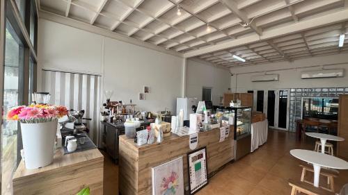 Fotografie z fotogalerie ubytování โรงแรมสบายดีคลองสี่รีสอร์ท v destinaci Ban Ko
