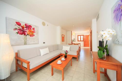 Χώρος καθιστικού στο Mar Brava Apartments