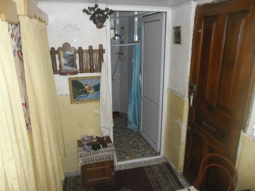 Foto de la galeria de Apartment White Bridge a Kutaisi