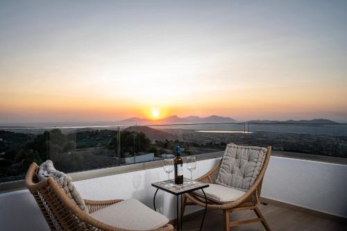 Archangel's Nest- Wings & Hideaway