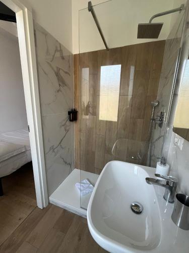 Single Room with St Peters Basilica View