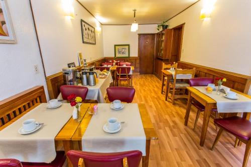 Restavracija oz. druge možnosti za prehrano v nastanitvi Hosteria La Pastorella