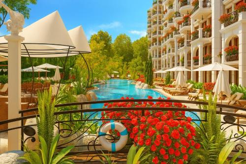 Πισίνα στο ή κοντά στο Harmony 11 Private Apartment