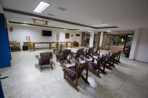 Μια τηλεόραση ή/και κέντρο ψυχαγωγίας στο Pousada Barra Velha