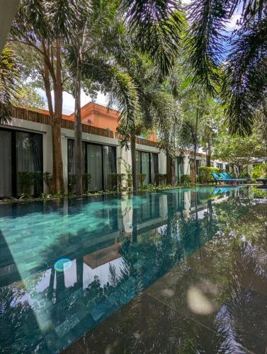 Family-Style 3-Bedroom Unique Villa by Tunnel