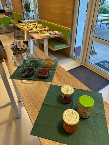 Jídlo v hotelu nebo okolí