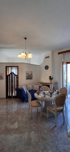 Istumisnurk majutusasutuses Casa Vacanza Fortunata