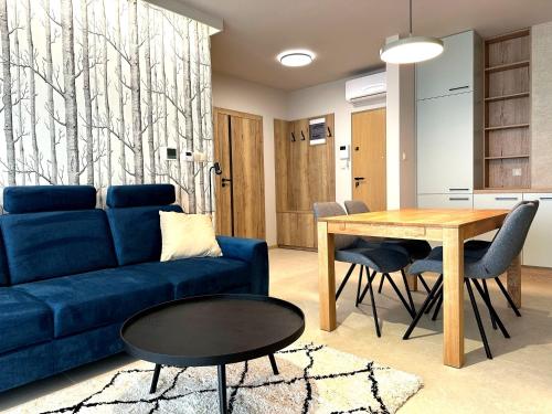 Hevenia Szafirowa Bryza