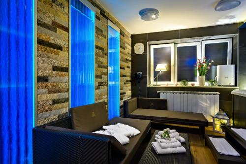 Oasis Wellness Suites by Madison Luxury Apartments