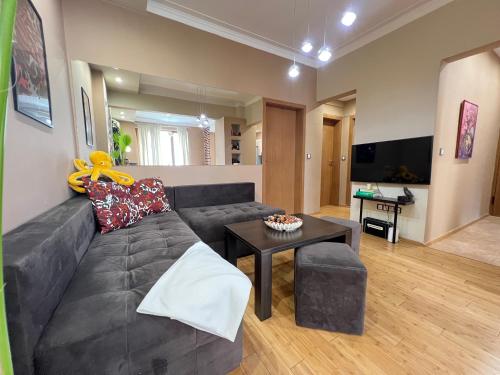 Hamburg 100 Sq M 2BDR Family Apt near NDK and Vitosha BLVD