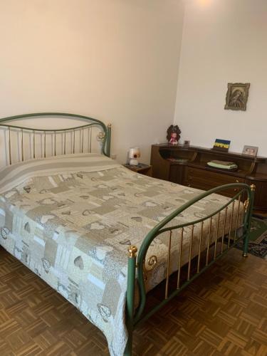 Postel nebo postele na pokoji v ubytování Room between Milan and Como