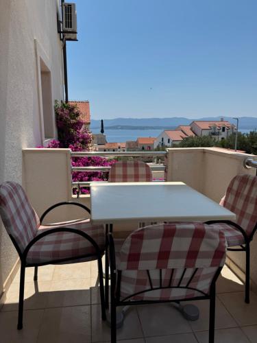 Gallery image of Vespera Apartments in Bol