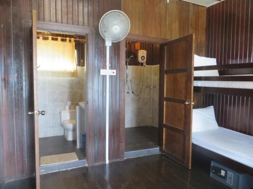 Koupelna v ubytování Melina Beach Resort