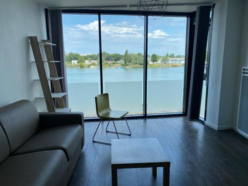 Bayonne-15 mn du centre - vue magnifique