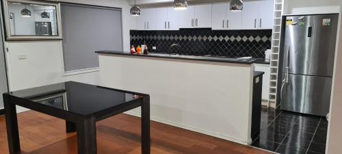 Η κουζίνα ή μικρή κουζίνα στο Budget Friendly Stay