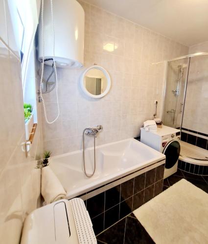 Sea view apartment