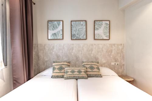 Кровать или кровати в номере Luminoso, ascensor, tranquilo, centro de Bilbao