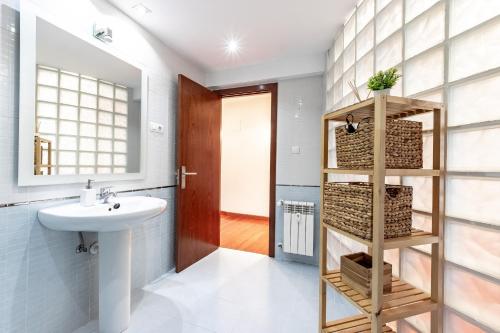 Ванная комната в Luminoso, ascensor, tranquilo, centro de Bilbao