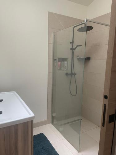 Foto dalla galleria di Maison chez habitant a Dommartin